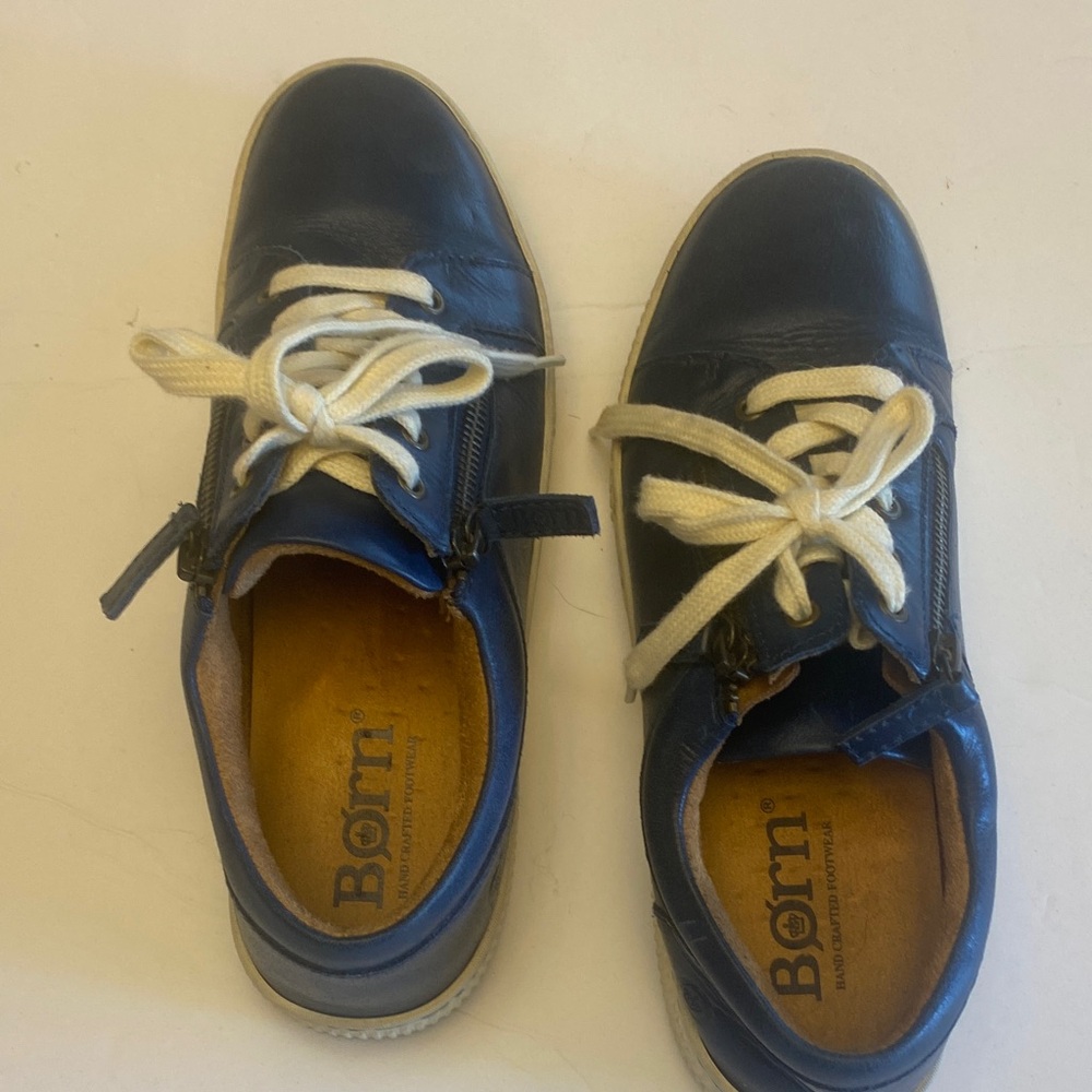 Born women’s Navy Sneakers with White Laces